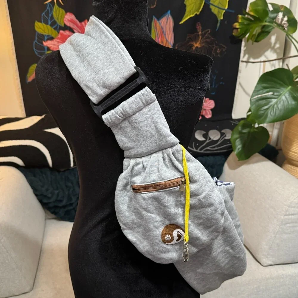TIMETUU Pet Gear: Reversible Cross-Body Pet Sling Pet Carrier, Grey/Blue Stripe